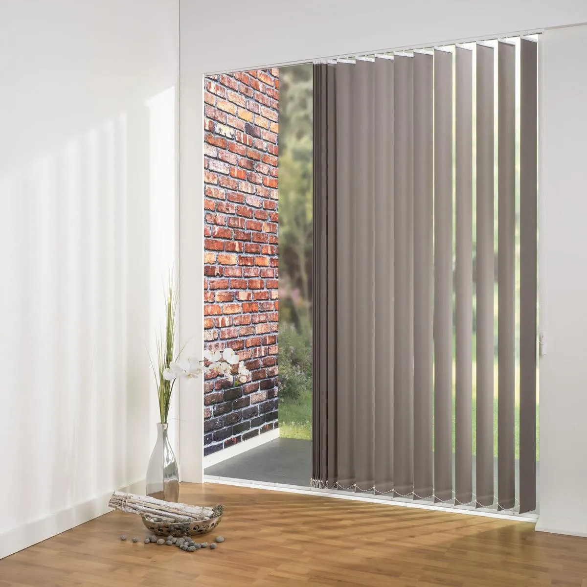 Vertikalanlage Maß, 127 mm Lamelle, 120 x 180 cm, braun