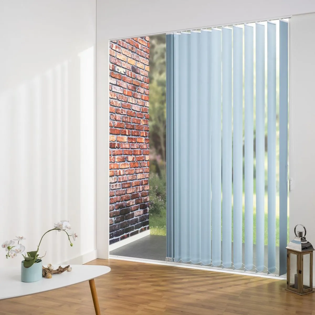Vertikalanlage Maß, 127 mm Lamelle, 120 x 180 cm, hellblau