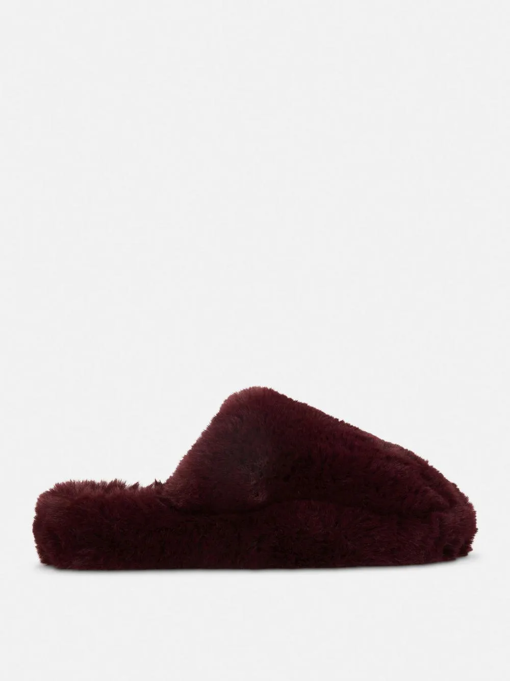 Flauschige Hausschuhe