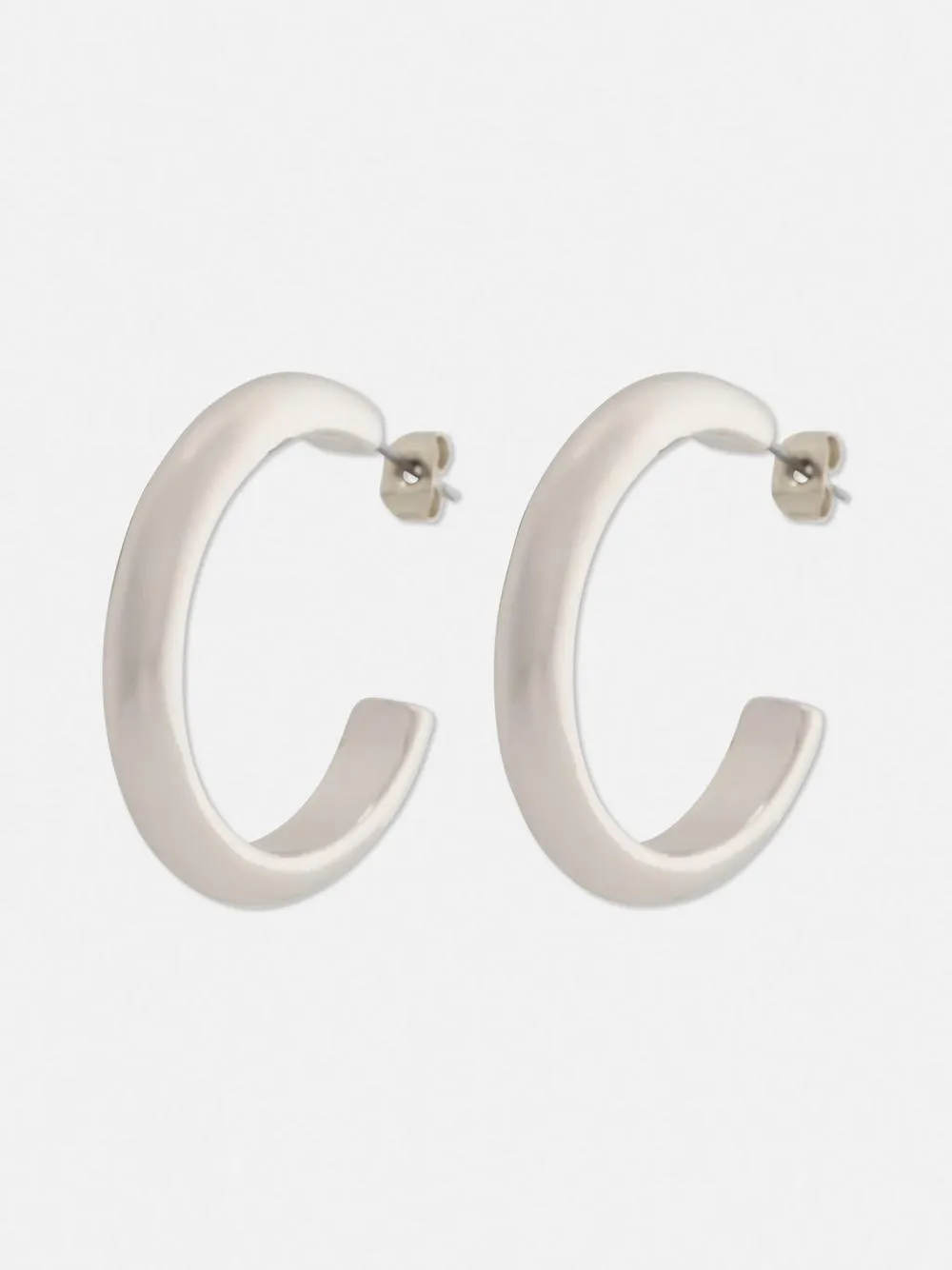 The Edit Chunky Hoops