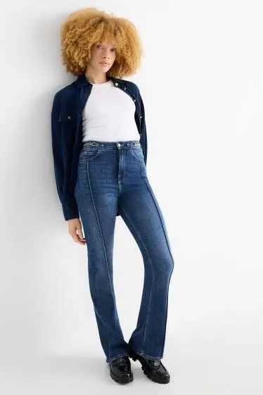 Flared jeans - high waist - LYCRA®