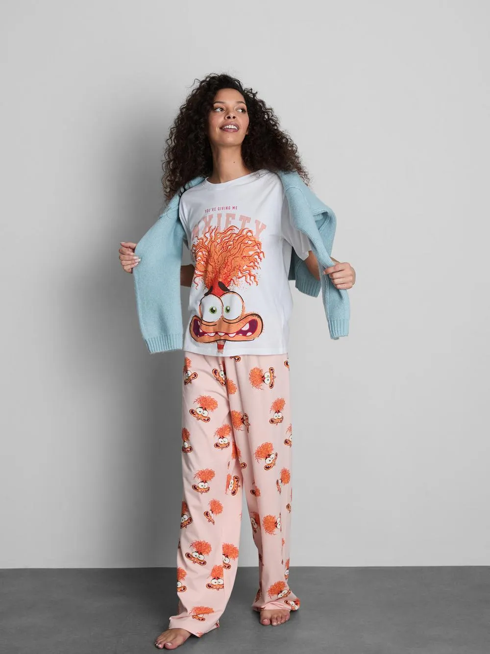 „Disney Pixar Alles steht Kopf 2“ Schlafanzugtop