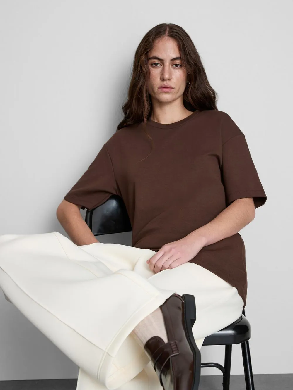 Tailliertes T-Shirt aus schwerem Stoff