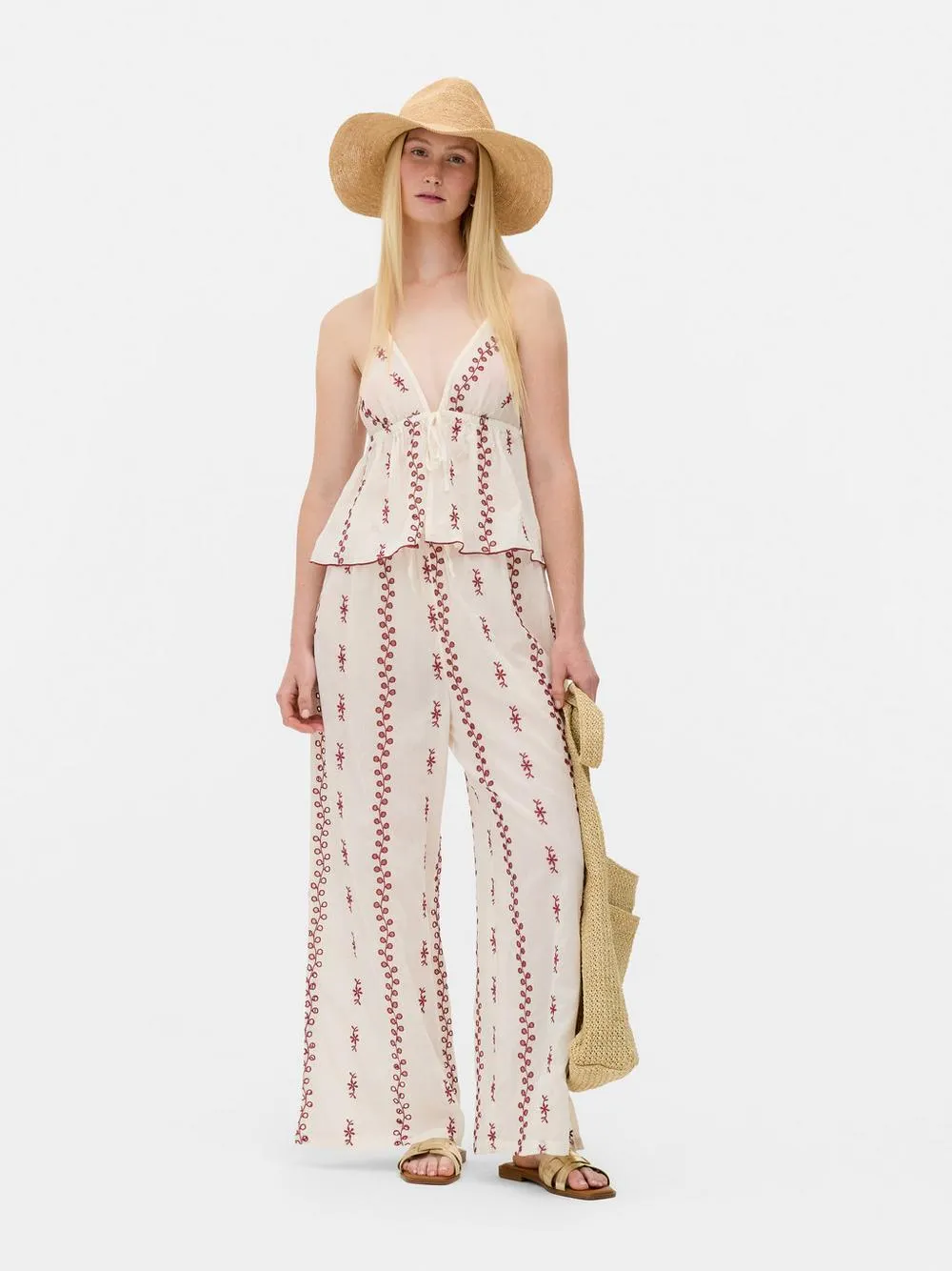 Bestickte Lochstickhose