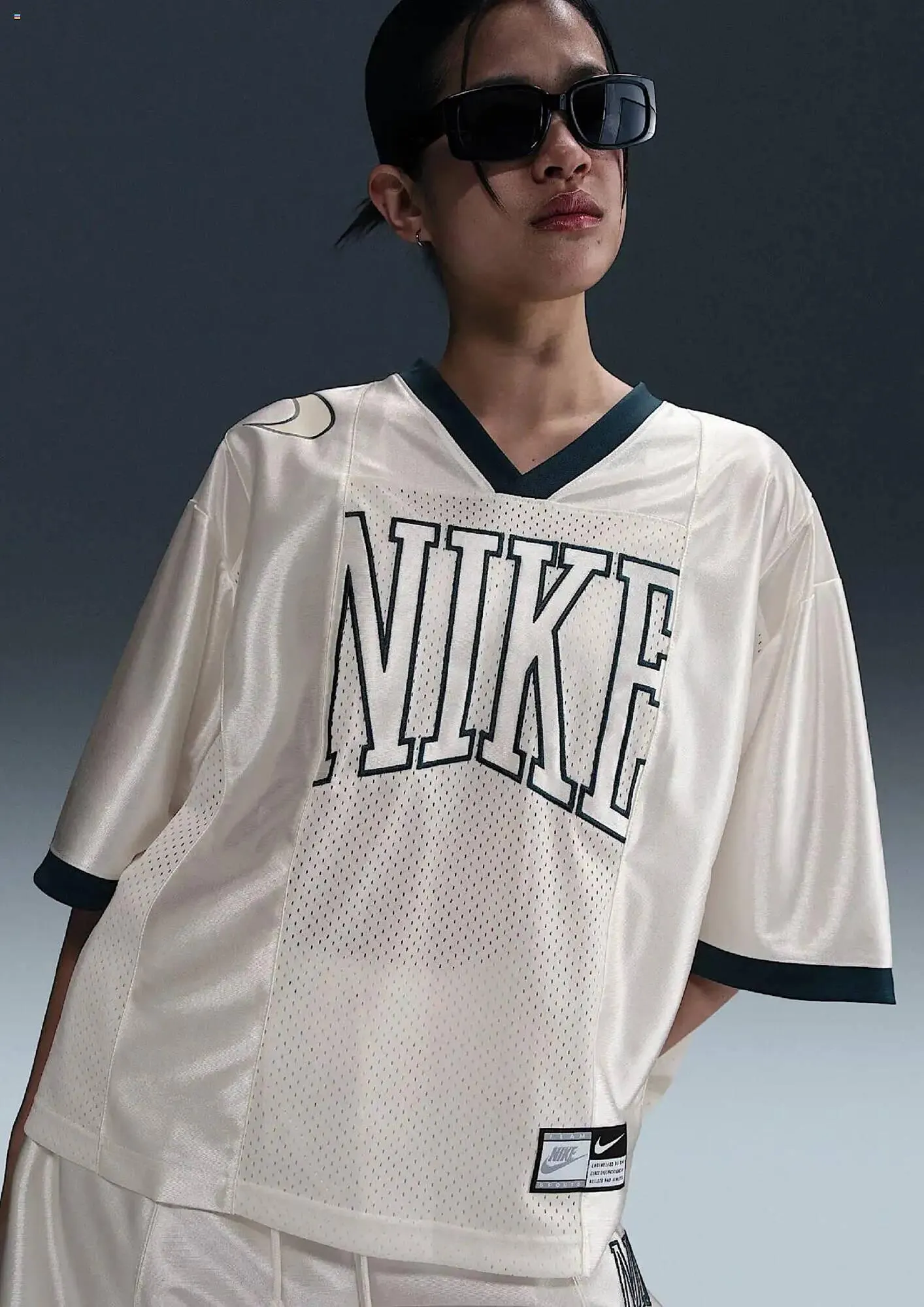 Nike Prospekt von 1. April bis 30. April 2025 - Prospekt seite 4