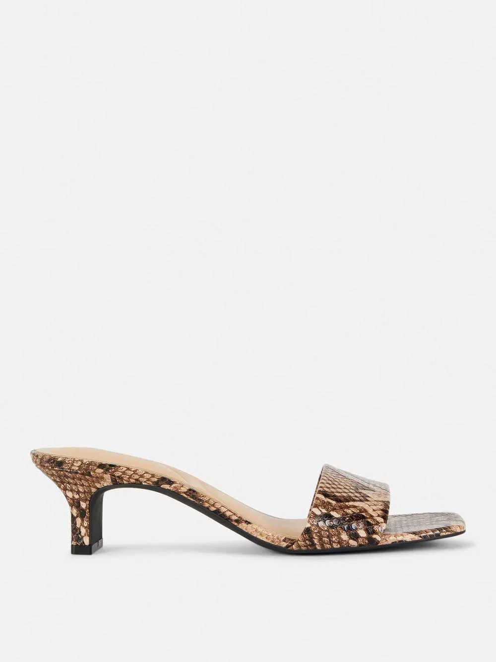 Mules mit Absatz und Schlangenmuster