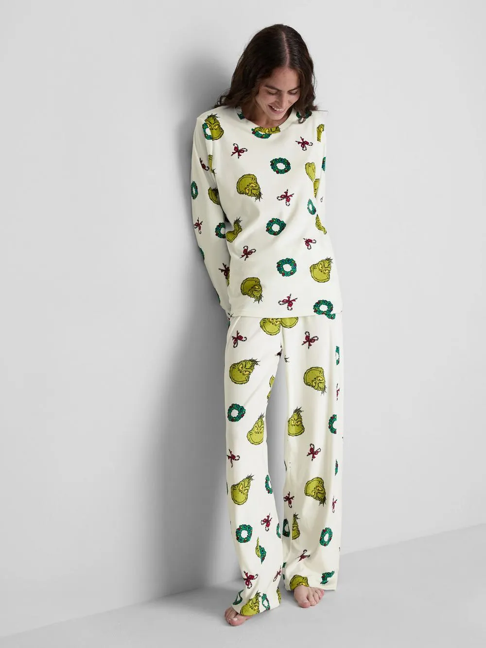 The Grinch Christmas Plush Pajama Set