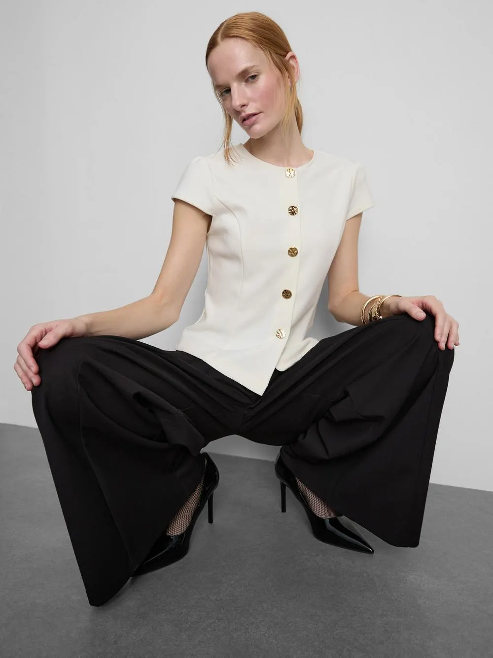 Top mit Flügelärmeln und Knopfleiste