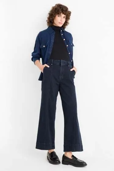 Cropped wide leg jeans - high waist