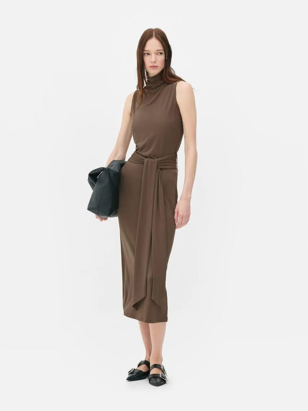 Ärmelloses, drapiertes Midikleid