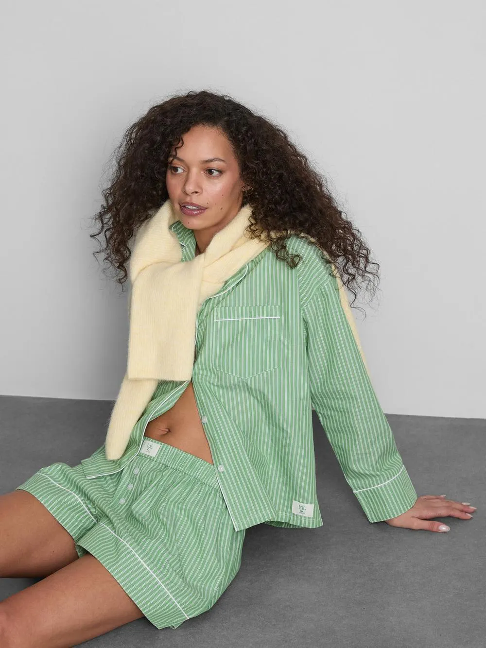 Gestreiftes „Love To Lounge“ Schlafanzughemd