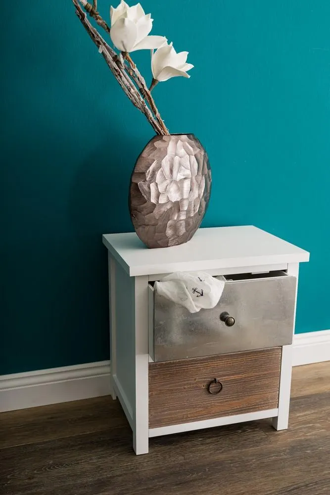 My Flair Kommode Nachttisch Nachtschrank "Iron", weiß + mehrfarbig antik