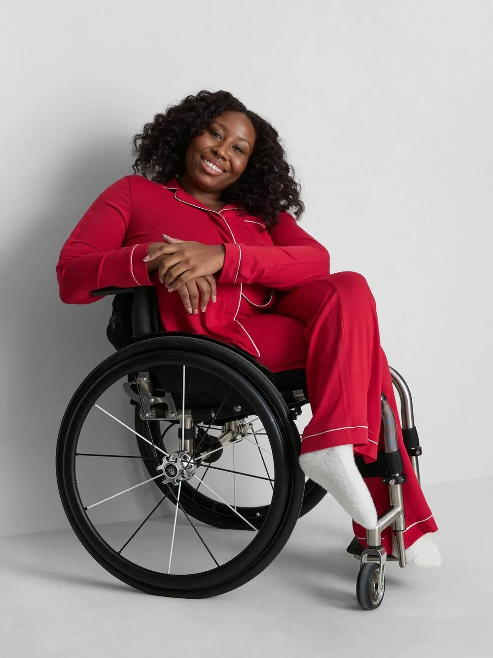 Adaptives, weihnachtliches Schlafanzughemd