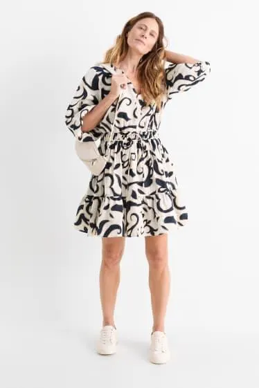 V-neck dress - patterned