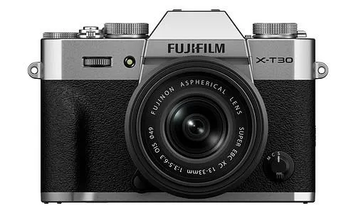 Fujifilm X-T30 III silber + 13-33/3,5-6,3