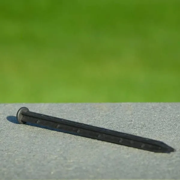 Gartenkante Pro Verankerung