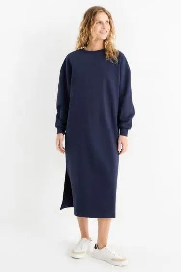 Sweatshirt dress