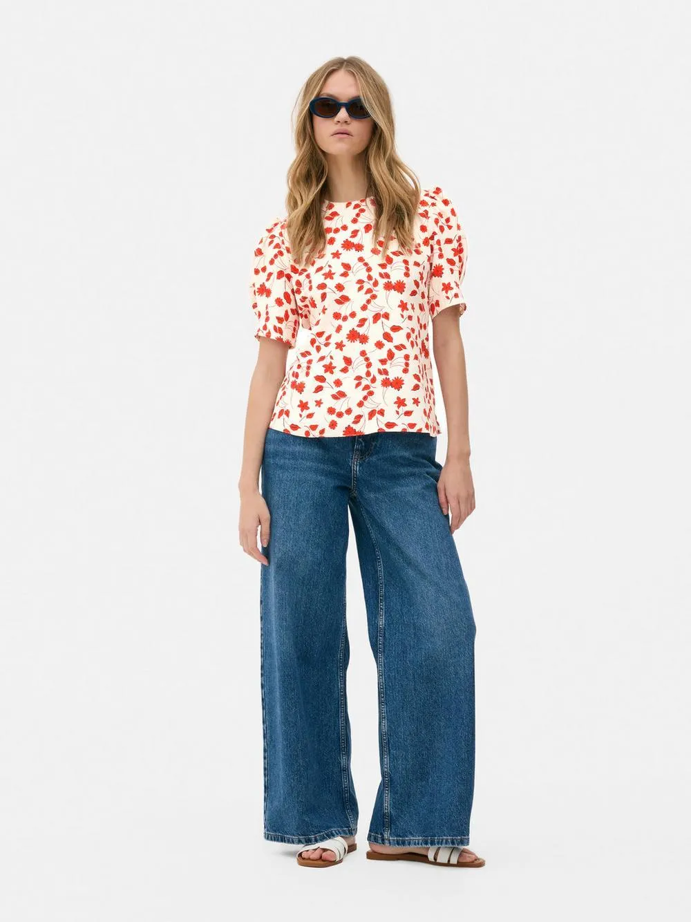 Kurzärmelige Bluse mit Blumenmuster