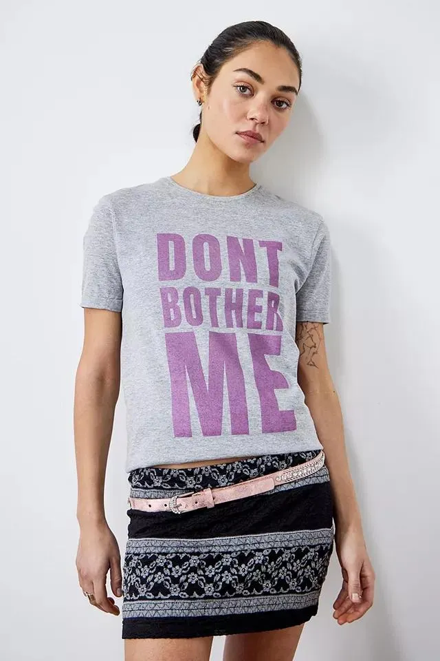 Urban Renewal - T-shirt Don't Bother Me upcyclé