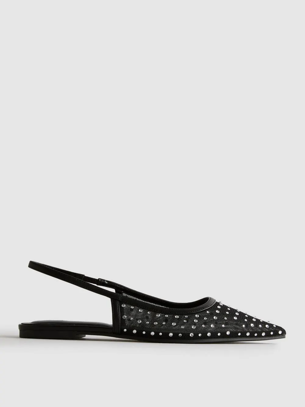 Flache, spitze Slingbacks mit Strassbesatz