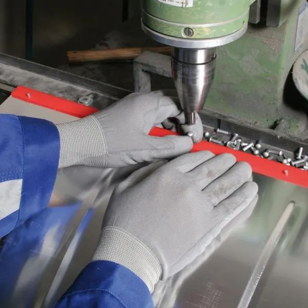 TRIUSO Feinstrickhandschuh EN388