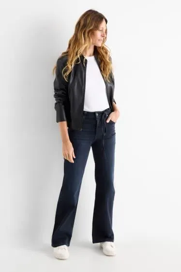 +Wide leg jeans - mid-rise waist - LYCRA®