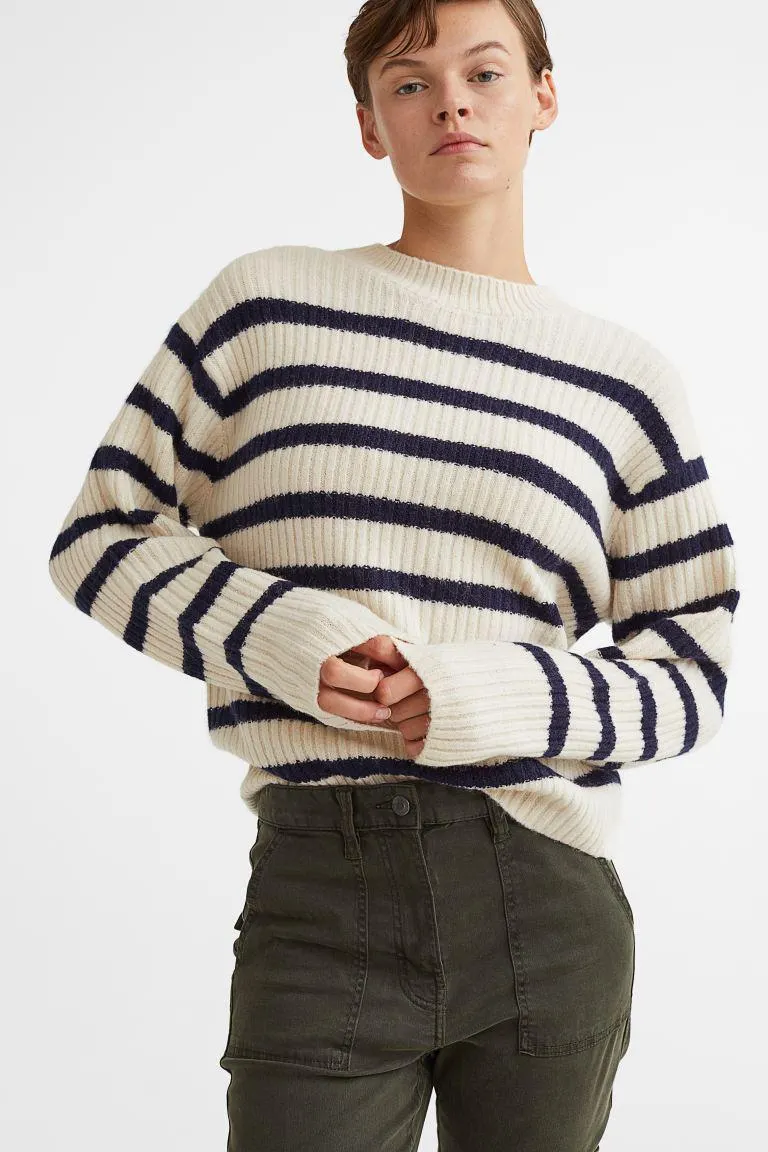 Gerippter Pullover