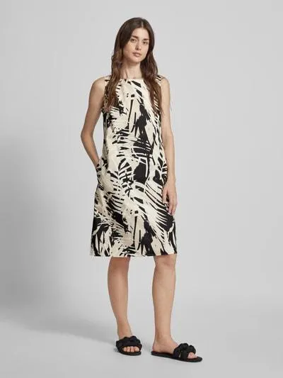 Knielanges Kleid mit Rundhalsausschnitt in black