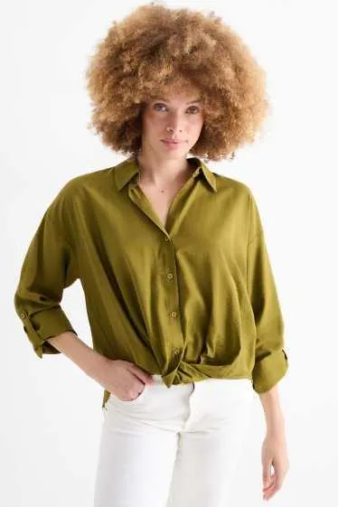 Blouse with knot detail