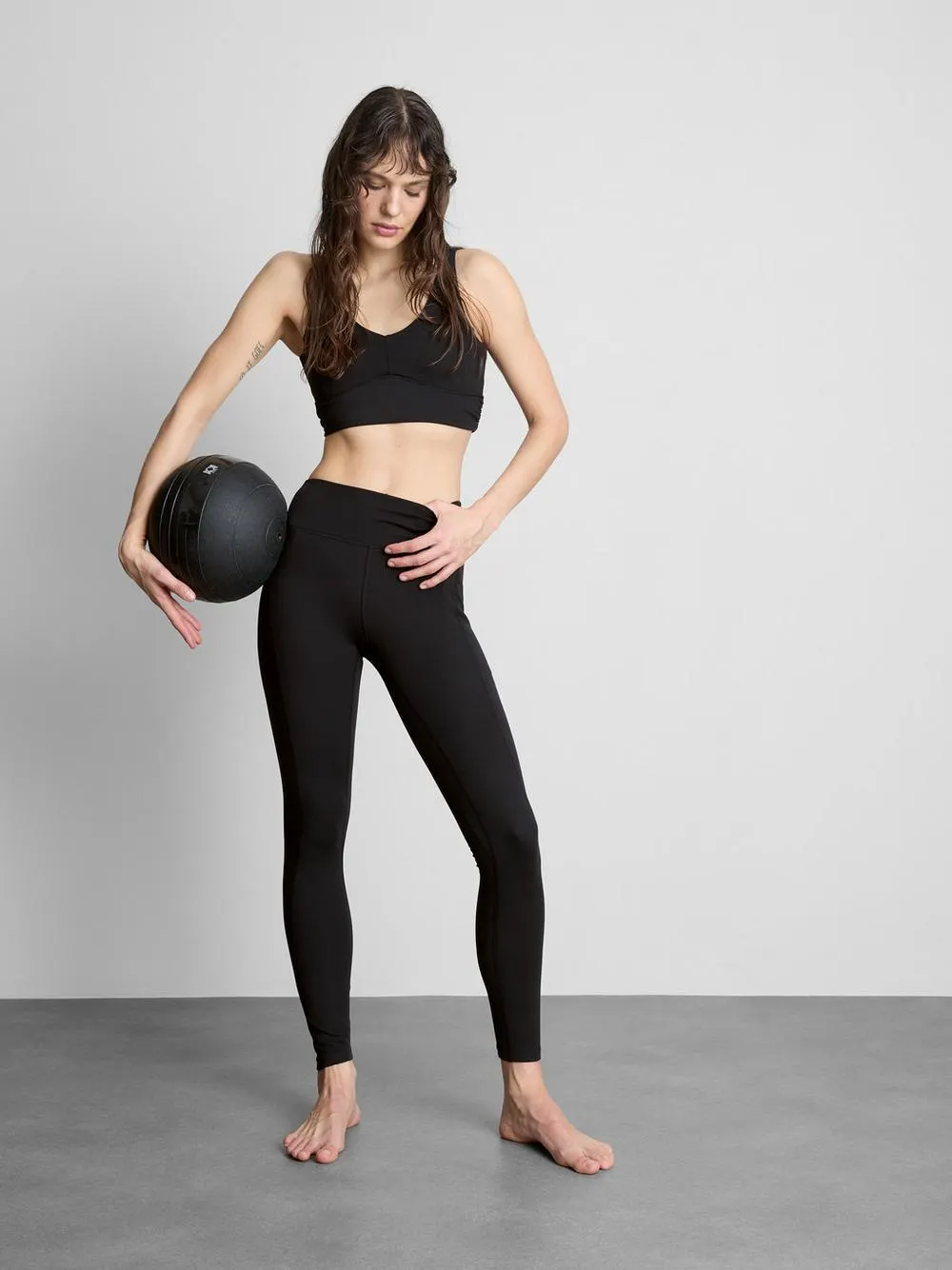 Rita Ora Active Cropped Tank