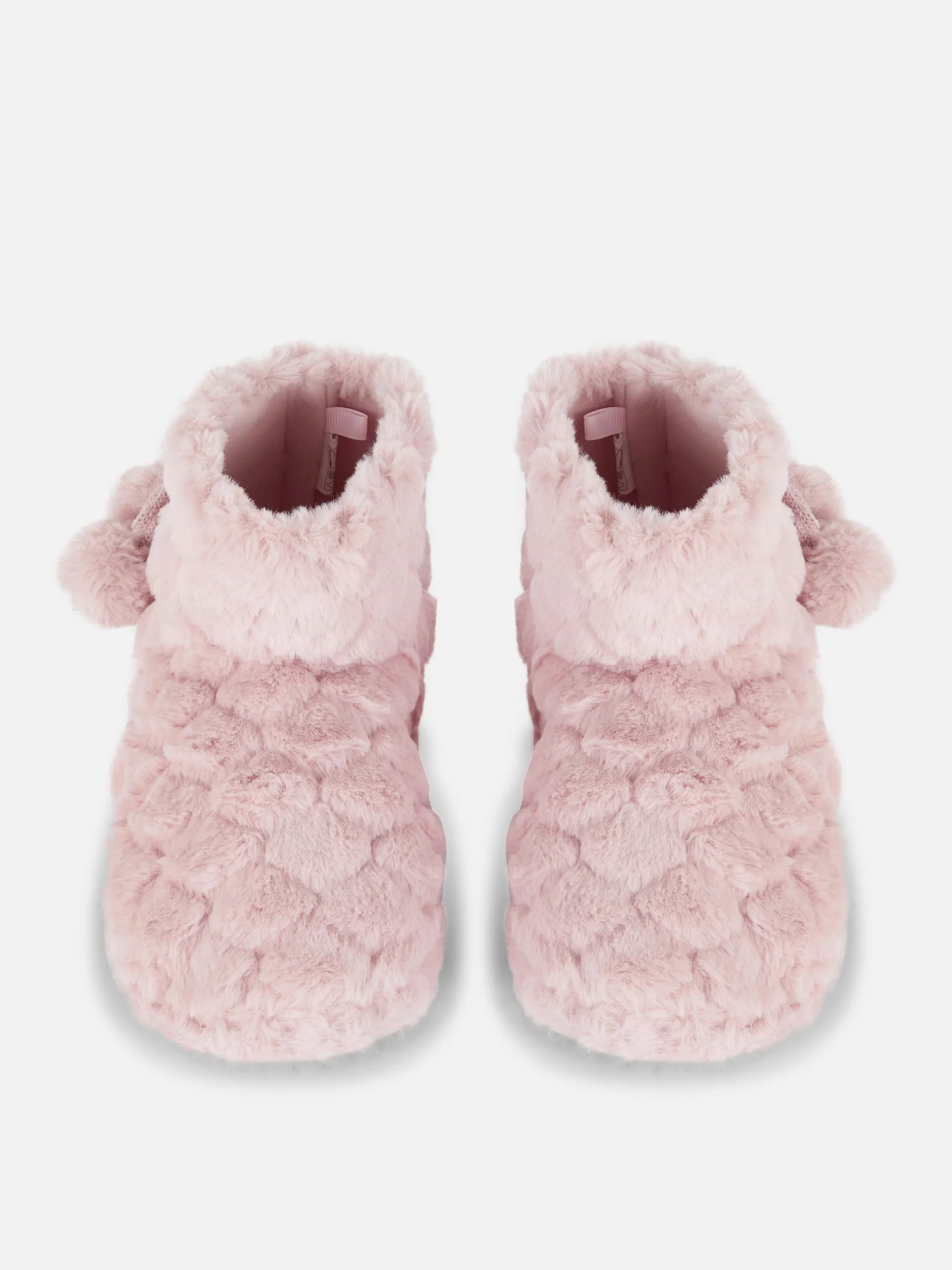 Flauschige Hausstiefel mit Bommeln