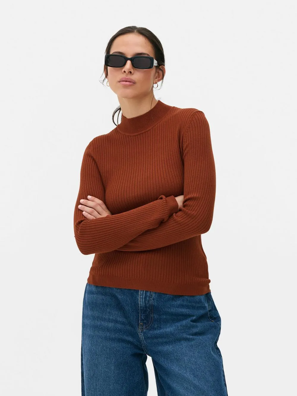 Gerippter Pullover mit Stehkragen