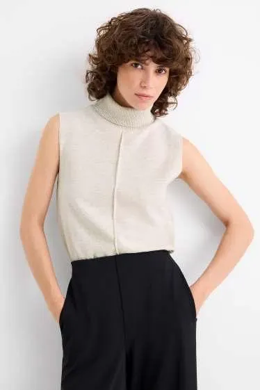 Turtleneck top