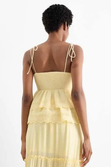 Blouse top - broderie anglaise - smocked