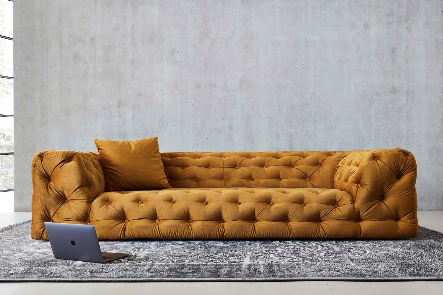 Chesterfield Big Sofa #1300