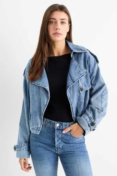 Cropped denim jacket
