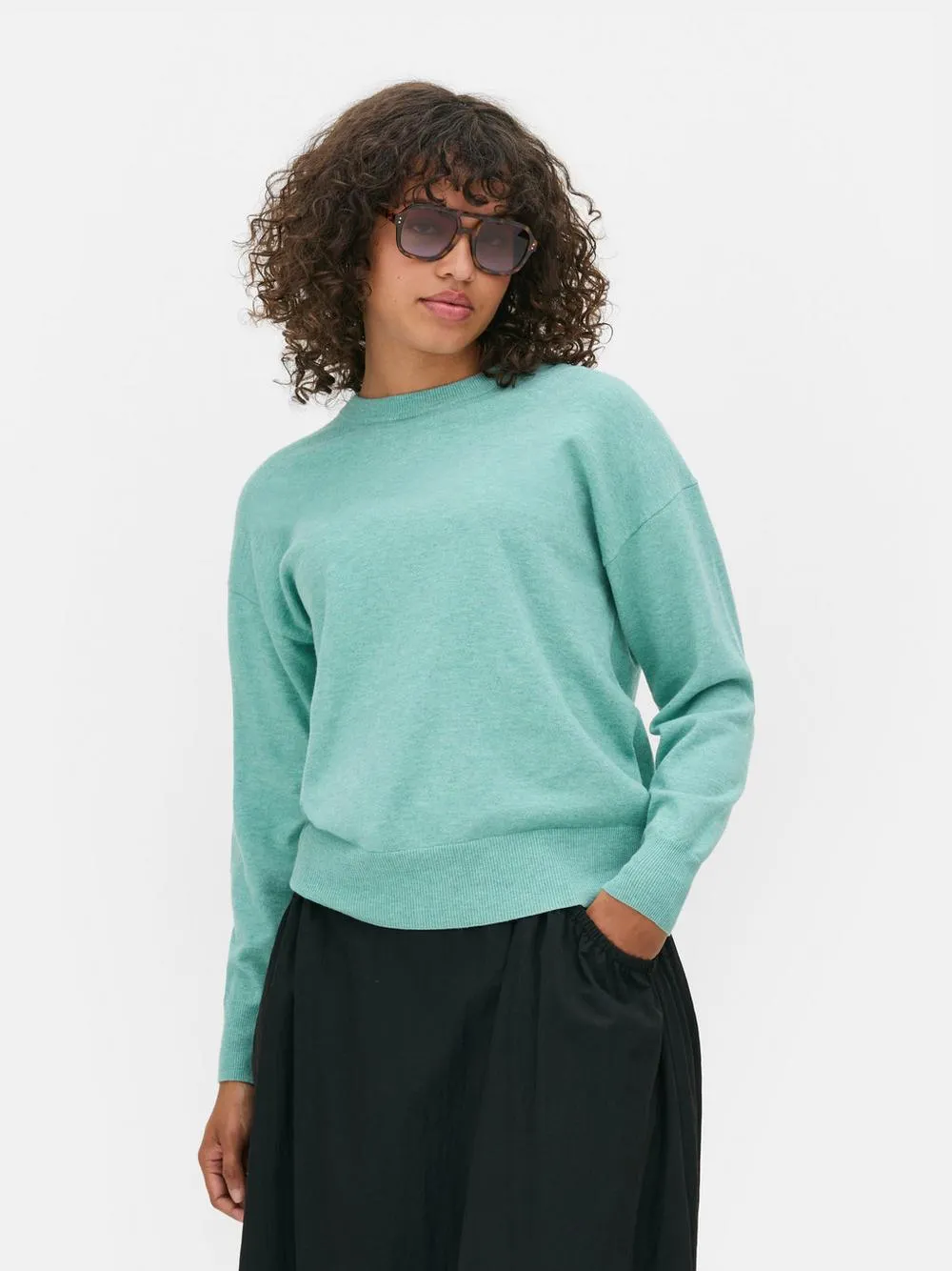 Weicher Pullover mit Rundhalsausschnitt