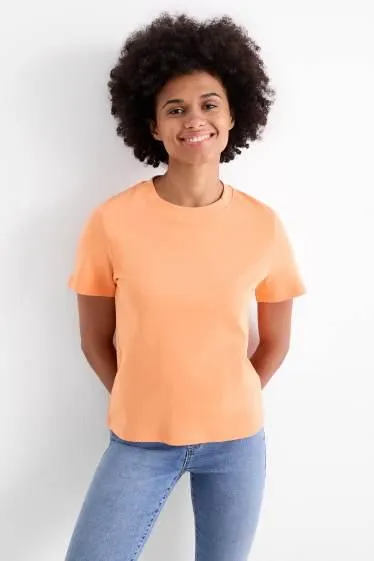 Basic T-shirt - slim fit