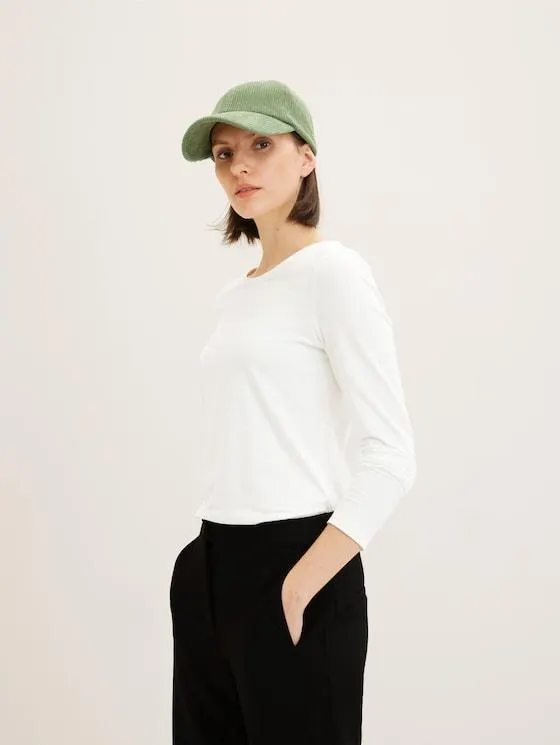 Basic long-sleeved shirt