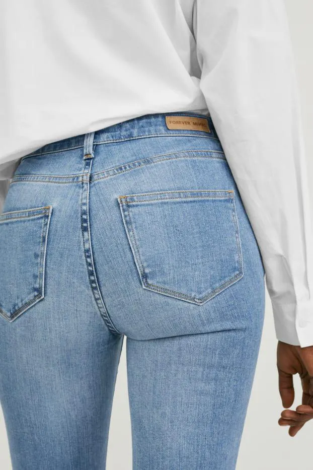 Flared jeans - high waist