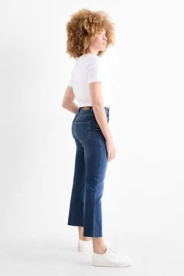 Cropped flared jeans - high waist