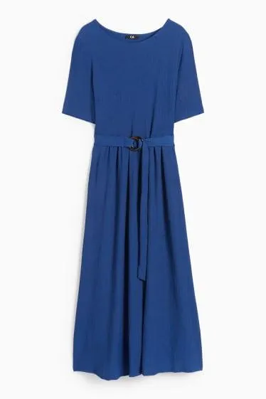Fit & flare dress with belt - textured