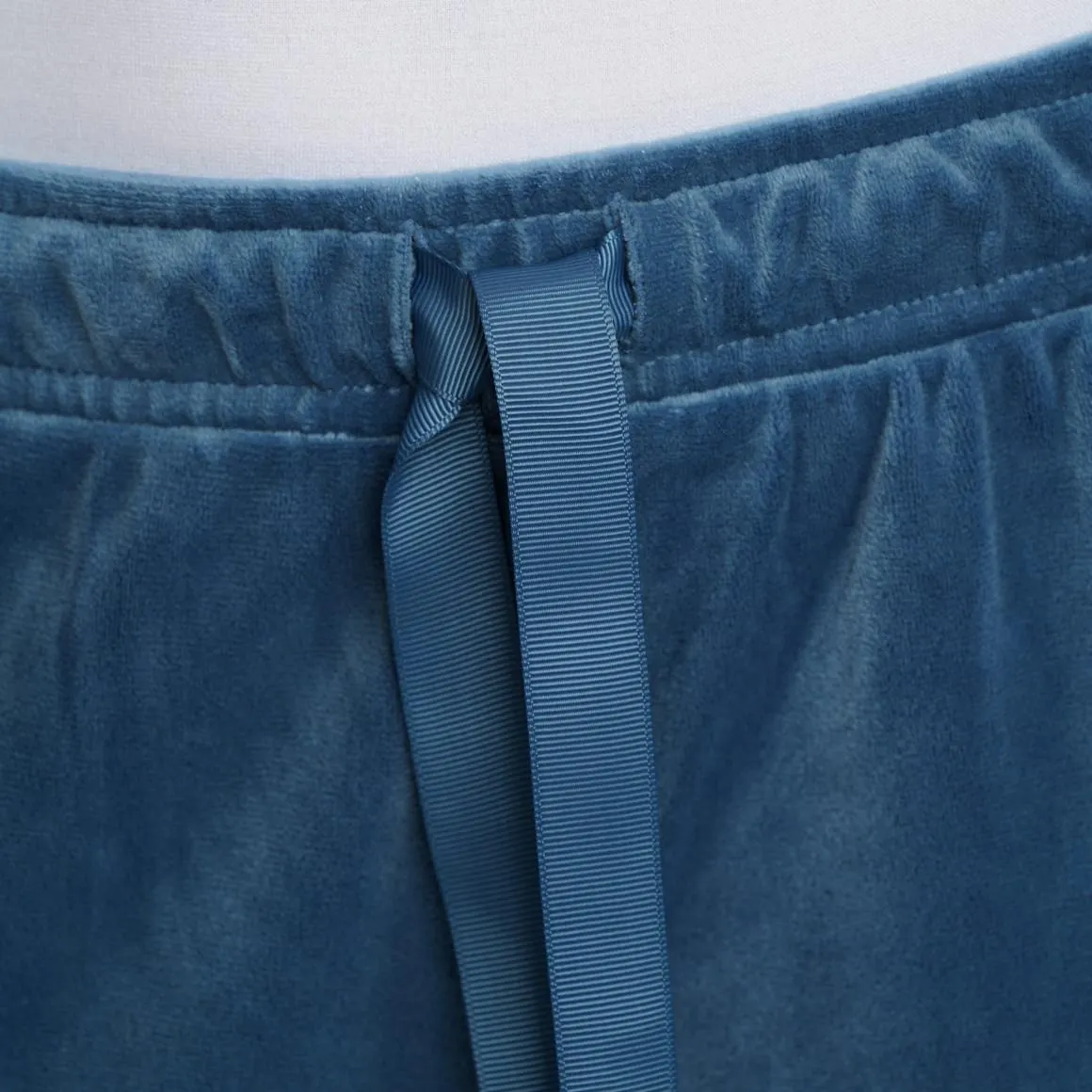 Damen Loungewear-Hose aus Nicki