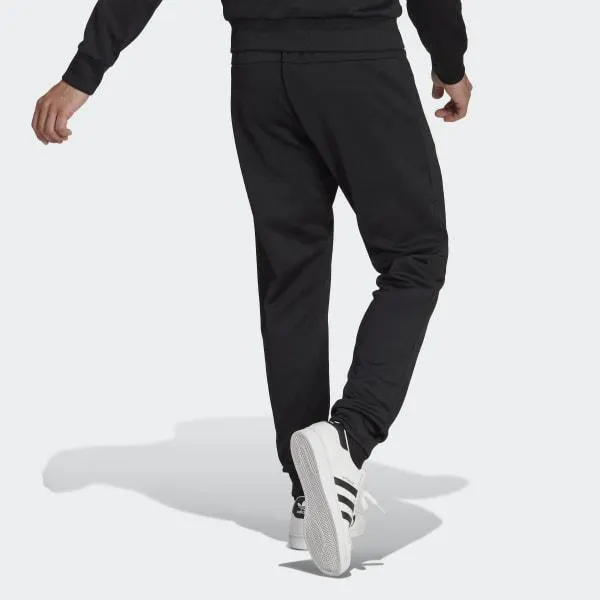 Manchester United Essentials Trefoil Trainingshose