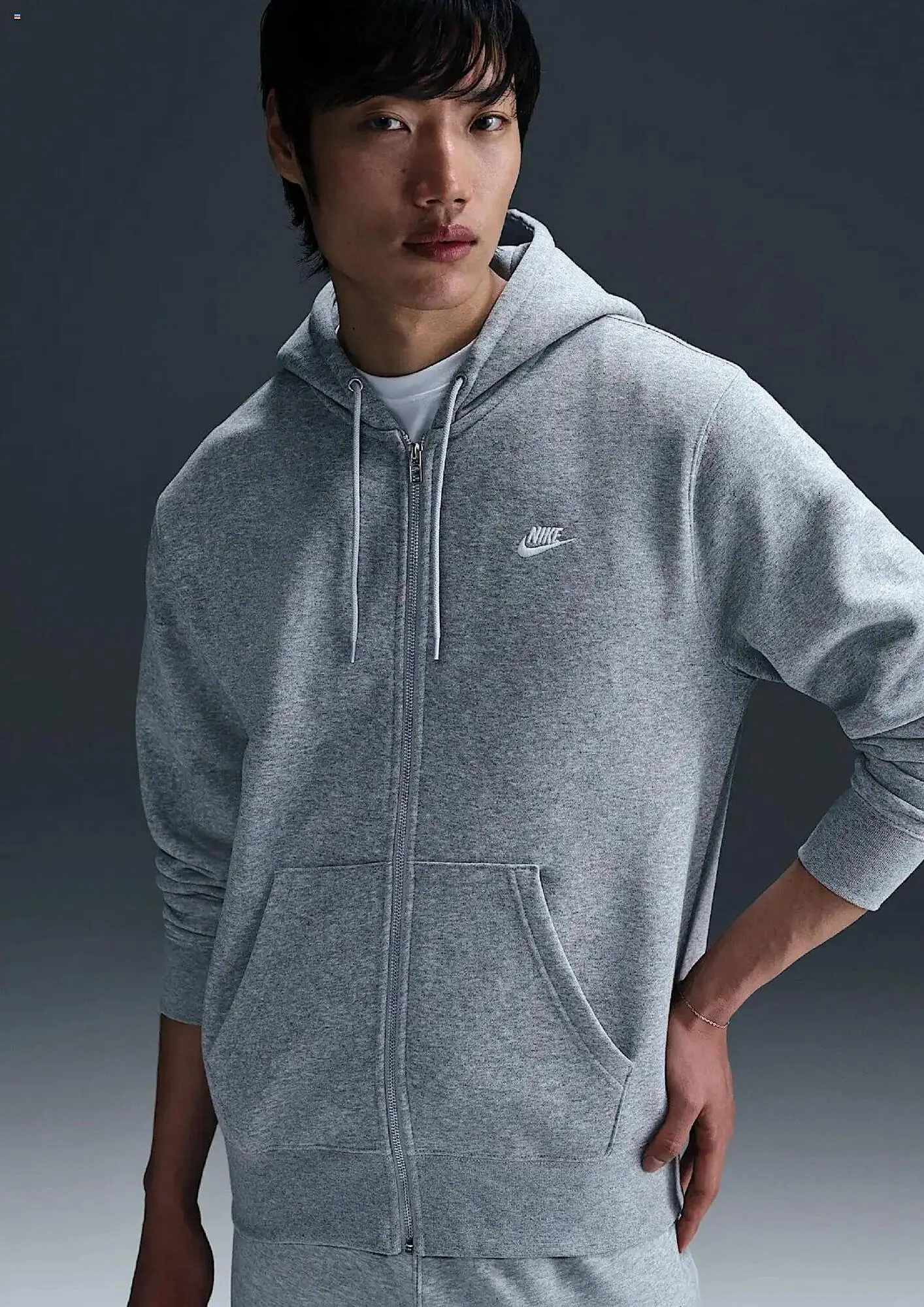 Nike Prospekt von 1. April bis 30. April 2025 - Prospekt seite 9