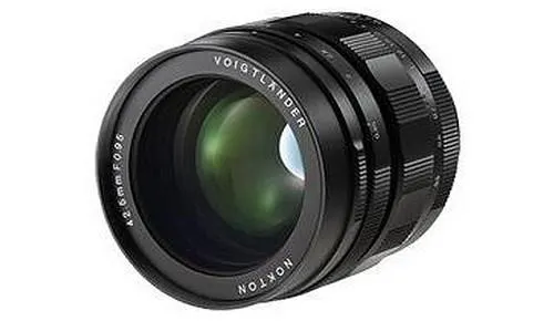 Voigtländer Nokton 42,5/0,95 schwarz MFT-Mount