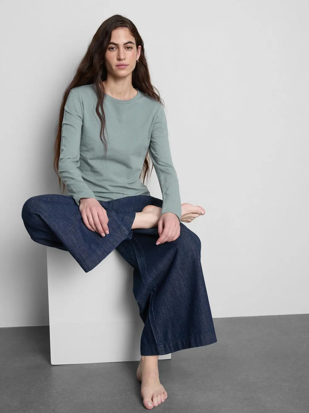 Stretch Crew Neck Top