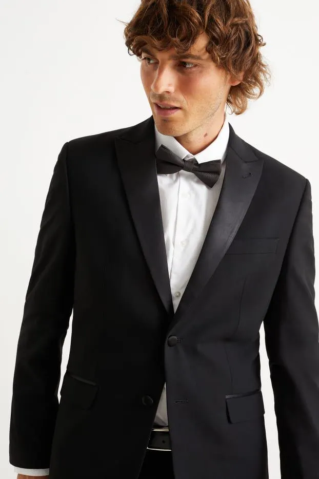 Bow tie