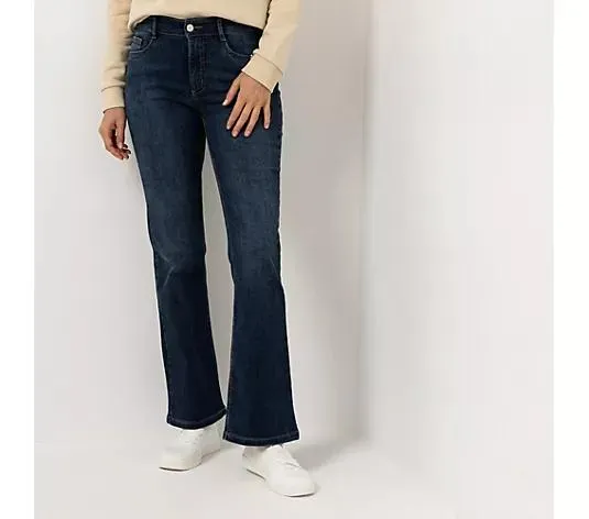 STRANDFEIN Jeanshose Stella lange Form, elastisch OEKO-TEX® Bootcut