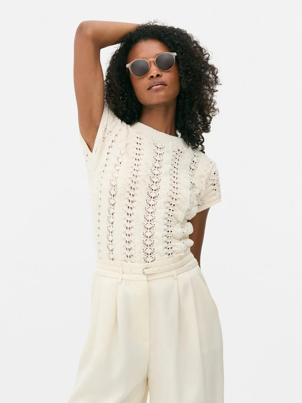 Häkeltop mit Rundhalsausschnitt